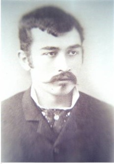 Enrico Visconti joven